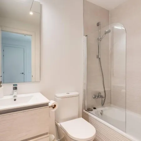 شقة Sea View In Cancelada - Oceana Gardens - Pool, Gym & Family-friendly *