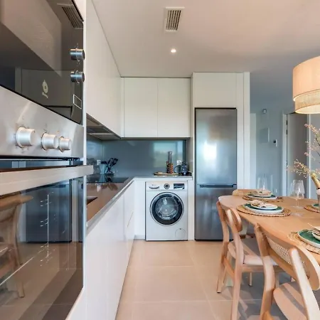 Sea View In Cancelada - Oceana Gardens - Pool, Gym & Family-friendly Estepona