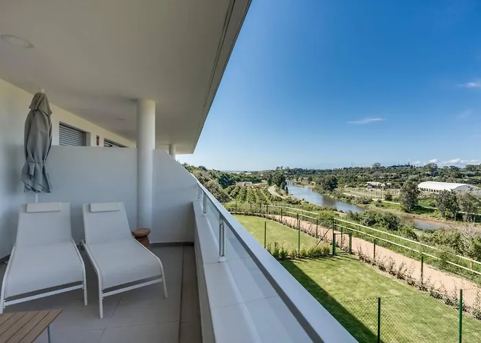 Sea View In Cancelada - Oceana Gardens - Pool, Gym & Family-friendly Apartamento Estepona