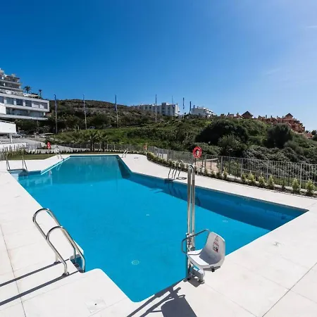 Sea View In Cancelada - Oceana Gardens - Pool, Gym & Family-friendly Apartamento Estepona